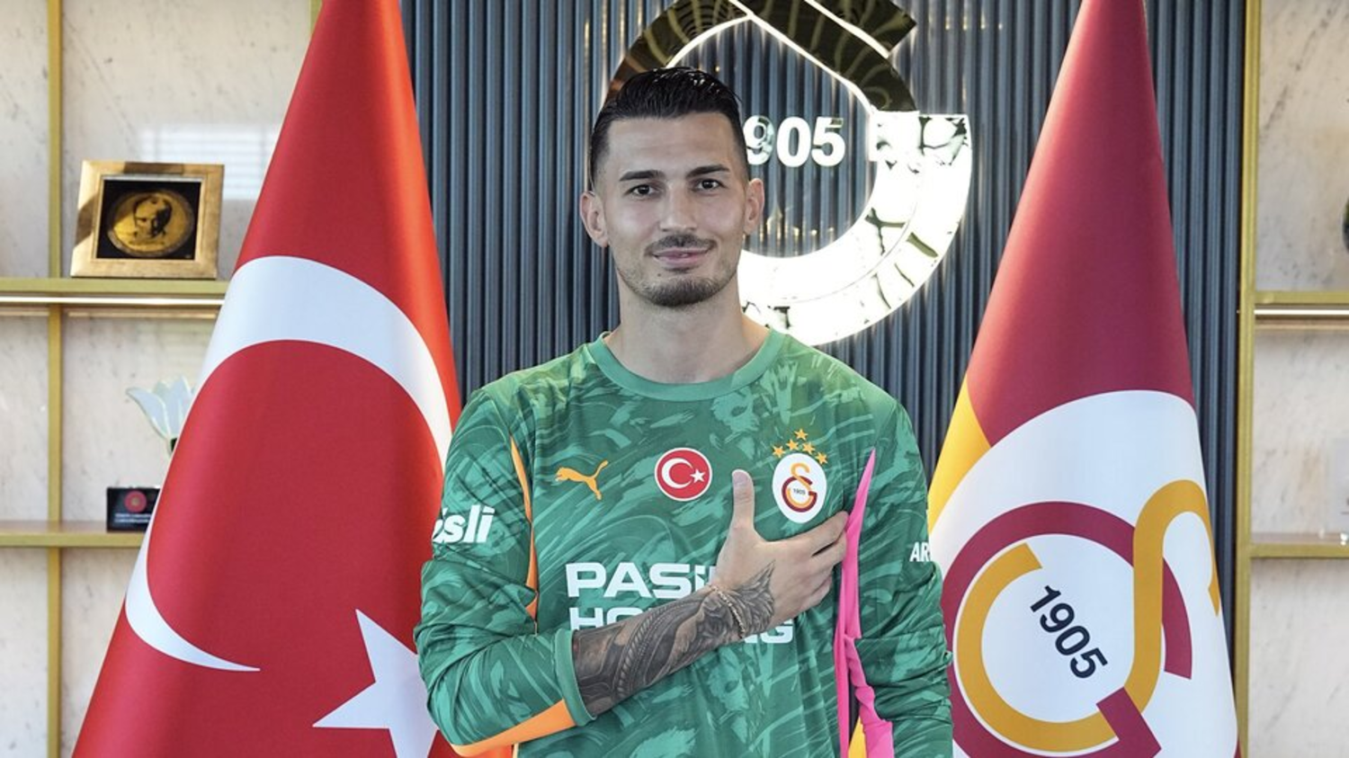Uğurcan Çakır resmen Galatasaray'da